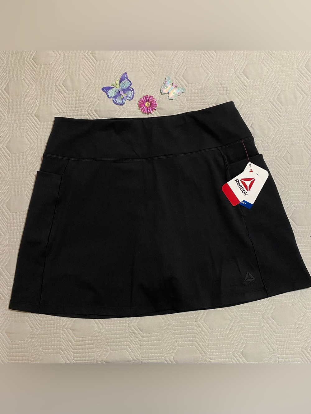 Reebok Women’s Black Athletic Skort Size L NWT